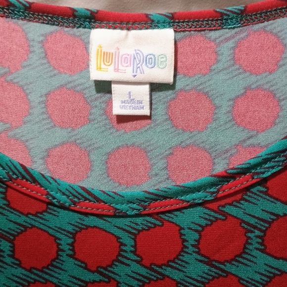 NWT LuLaroe Irma Tunic Red Green Polka Dots Size Large Comfy Style And Fit - Picture 3 of 6